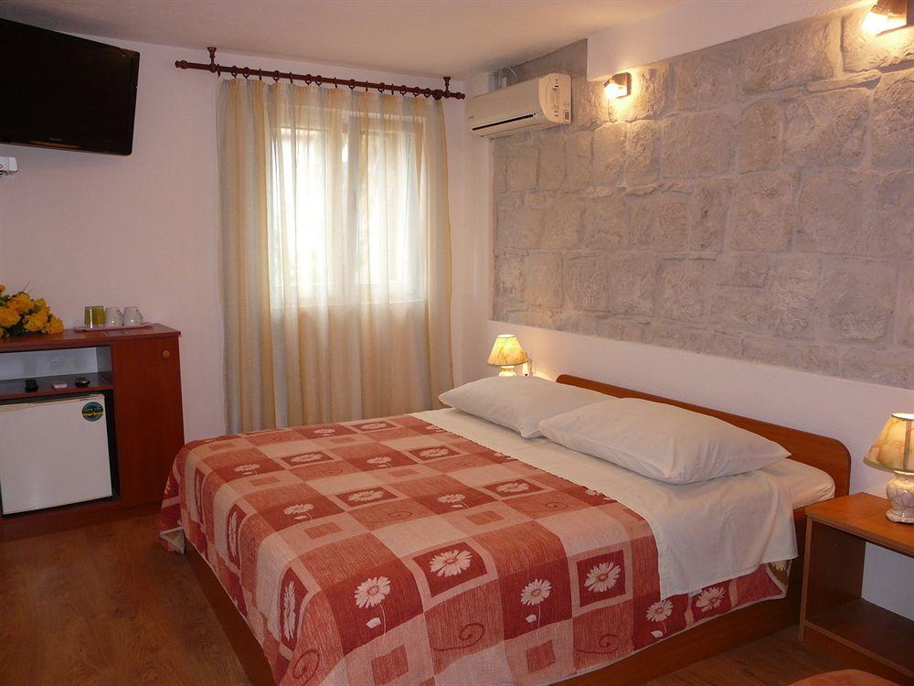 Guesthouse Pjaceta Split Zewnętrze zdjęcie