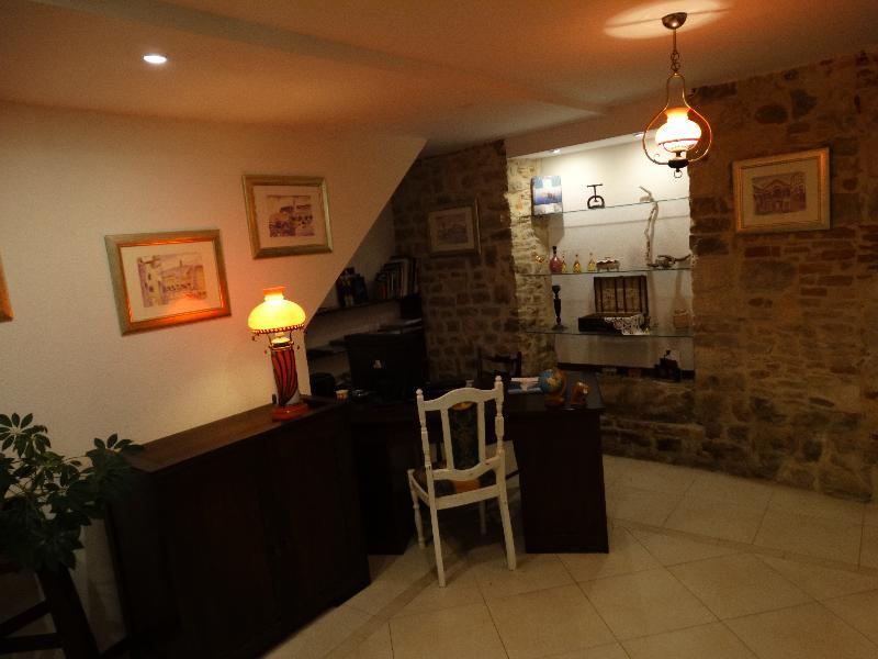 Guesthouse Pjaceta Split Zewnętrze zdjęcie